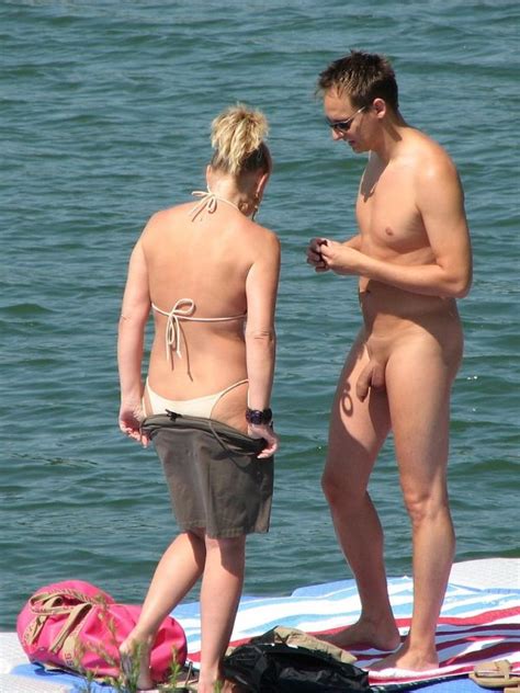 Cfnm Beach Nude Couples