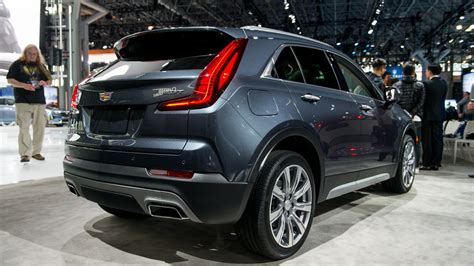 2019 Cadillac Xt4 Crossover Suv Looks Good Feels Like More Of The Same