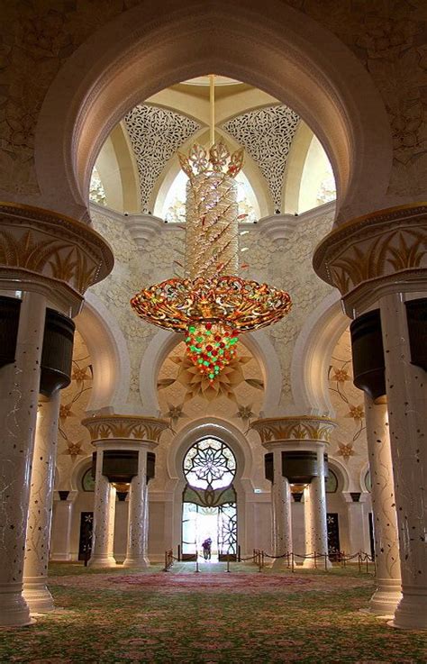 The Interior Of The Sheikh Zayed Mosque In Abu Beautiful Mosques