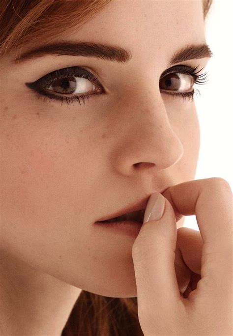 Emma Watson Has Fundamentally Perfect Female Facial Bone Structure