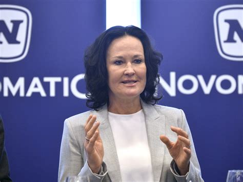 She is a female celebrity. Ex-Grünen-Chefin Glawischnig ist neue ...