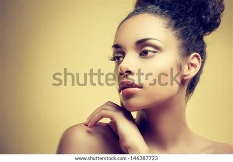 Portrait Beautiful Young African Woman Against Stock Photo 146387723