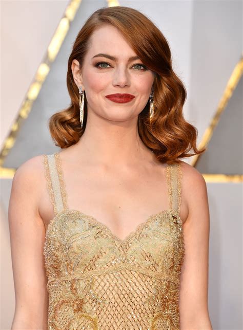 Emma Stones New Blonde Hair Is Just One Of Many Stunning Looks