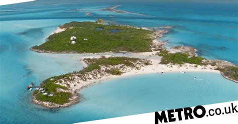 The Private Island Used In All The Fyre Festival Promo Is Up For Sale Metro News