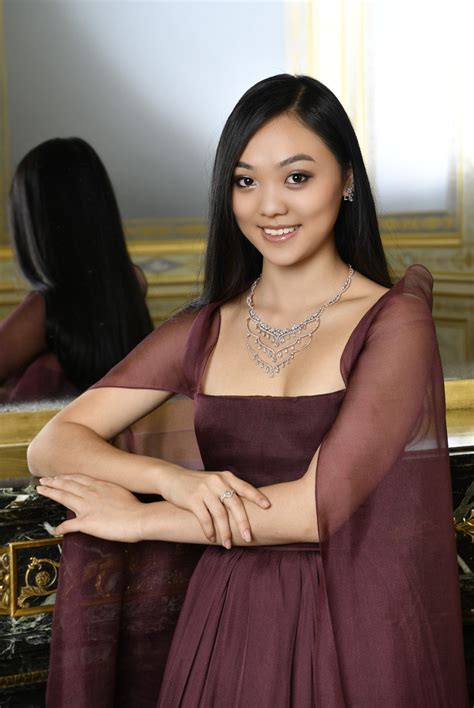 Jet Li’s Daughter Jane Li On Stepping Out As A Debutante At Le Bal And The Near Death