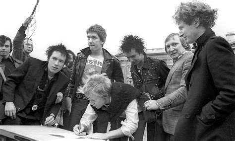 Sex Pistols Concert Tickets 2023 Live Tour Dates Bandsintown