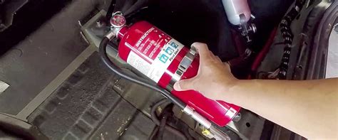 Jenis Alat Pemadam Api Ringan Atau APAR Yang Dapat Dipakai Di Mobil