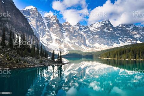 Moraine Lake Rocky Mountains Canada Stock Photo Download Image Now