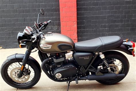 New 2020 Triumph Bonneville T100 Black Motorcycle In Denver 19t69