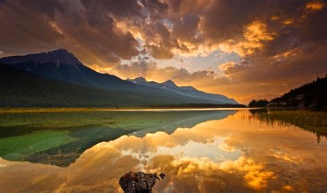 Canada Lake Reflection Sunset Clouds Mountains Forest Water