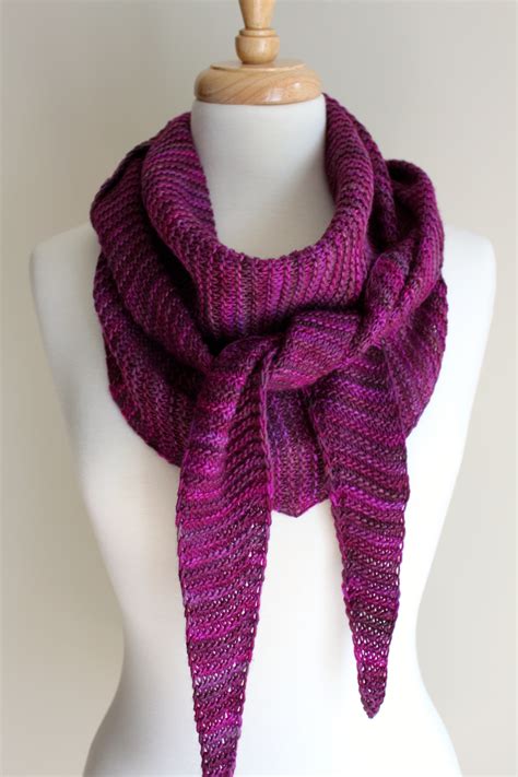 Free Knitting Patterns Totally Triangular Scarf Leah Michelle Designs