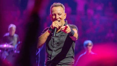 Bruce Springsteen And The E Street Band Announce 2024 European Tour