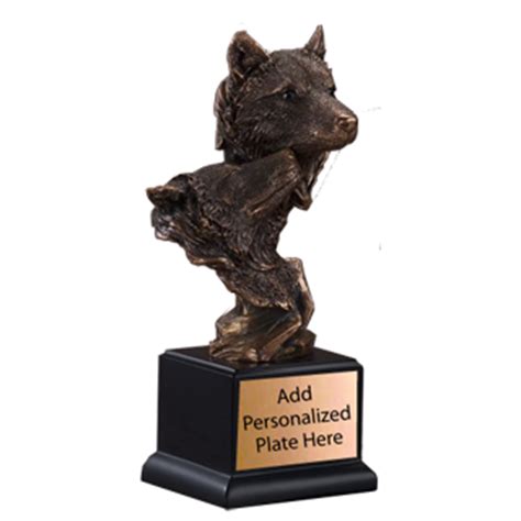Double Wolf Heads Trophy - 10