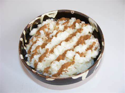 Ce ingrediente ai nevoie, dar și care este modul de preparare pentru cel mai bun orez cu lapte. Cum se face un orez cu lapte gustos | Retete Culinare ...