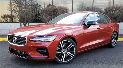 2019 Volvo S60 T6 The Daily Drive | Consumer Guide®