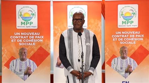 Présidentielle Au Burkina Faso Roch Kaboré Réélu Au Premier Tour