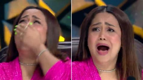 Neha Kakkar Cries Listening To Contestant Sing Maahi Ve On Superstar Singer 2 Hindustan Times
