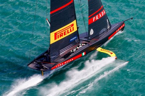 Rossa group, en kritik durumlarda kaliteli çözümleri sunan, başarısından. VIDEO Luna Rossa-American Magic, Prada Cup: le regate ...