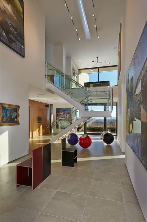 This Modern Hillside House In Arizona Has Its Own Private Art Gallery