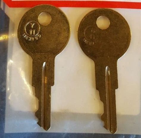 2 Keys For Key Code Es101 Es200 Esp Honcam Locktruck Tool Box