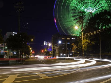 Gambar Cahaya Lalu Lintas Malam Pemandangan Kota Pusat Kota