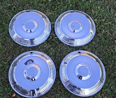 Set Of 4 Vintage Aftermarket Accessory 13 Chrome Hubcaps Wheel Covers