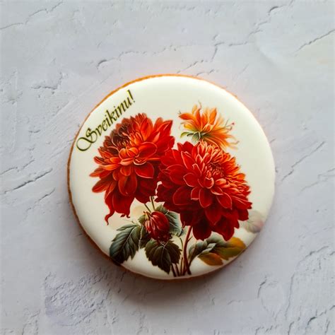 Dekoruoti imbieriniai sausainiai moterims - Rugvilė - valgomos dovanos