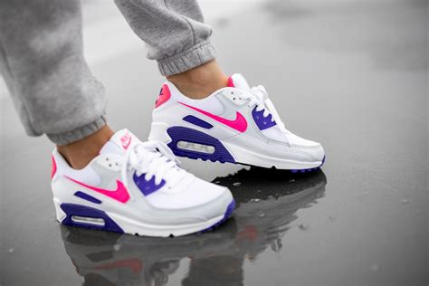 Nike Womens Air Max 90 Whitehyper Pink Concord Pure Platinum Dc9209 100