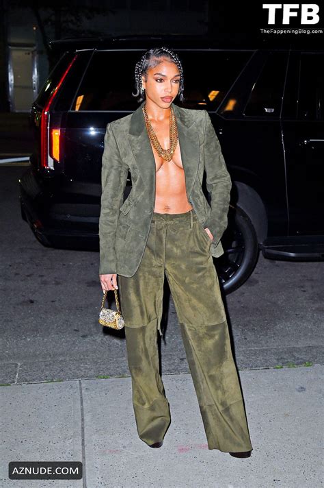 Lori Harvey Sexy Seen Showing Off Her Hot Tits And Abs At The Tom Ford Fashion Show In New York