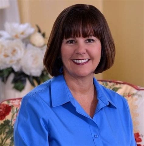 Karen Pence Wife Of The Former Vice President Soapboxie