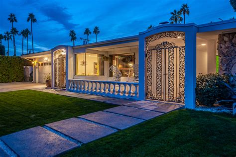 Colorful 1960s Time Capsule Home Resurfaces For Sale In Palm Springs Dirt