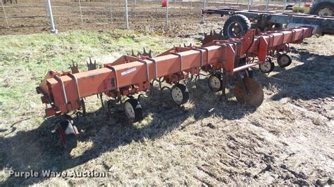 International 183 Cultivator In Sedgwick Ks Item At9691 Sold