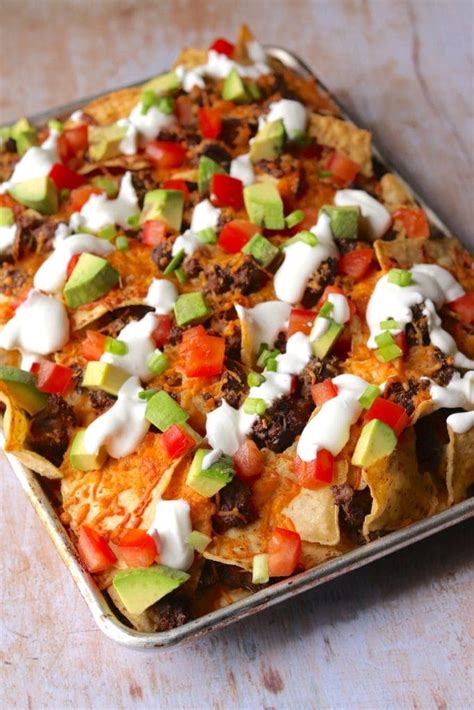 Easy Ground Beef Nachos Recipe The Hungry Hutch