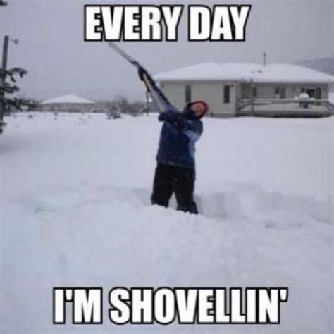 40 Hilarious Winter And Snow Memes For When Youre Freezing Your Face Off