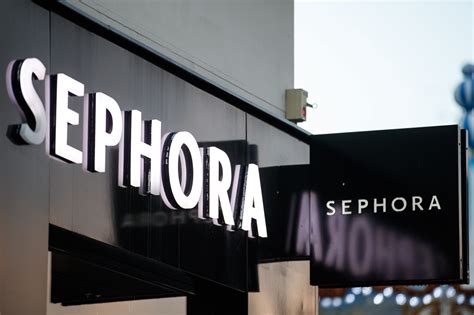 Sephora's Making It A Lot Easier to Shop In Stores in 2020