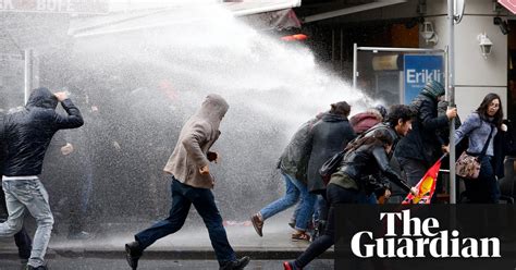 Turkish Police Use Water Cannon To Disperse Protest Over Journalists Arrests World News The