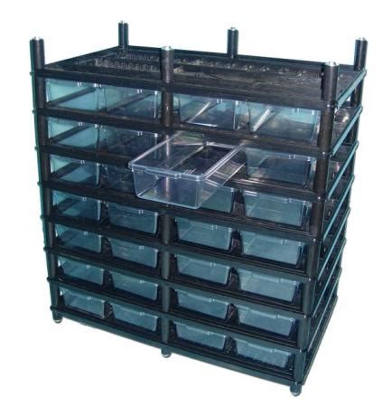 Baby snake rack w belly heat on all 4 levels. Vision 48" Hatchling Table Top Rack