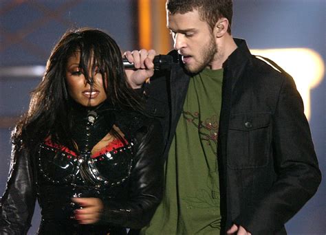 everything you forgot about janet jackson and justin timberlake s 2004 super bowl controversy
