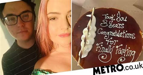 man treats girlfriend to cake for farting in front of him after three years