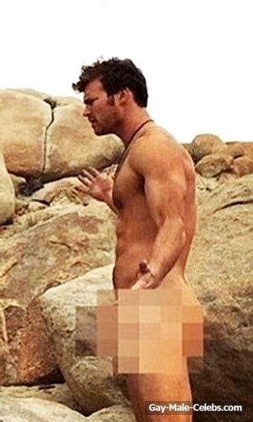 Derek Theler Nude And Sexy Photos Gay Male Celebs Com
