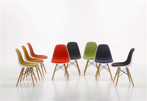 Dsr = dining height side chair rod base dsw = dining height side chair wood dsx. Eames Plastic Side Chair DSW von Vitra | STYLEPARK