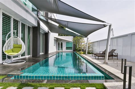 Below are swimming pool house plans from our extensive home plan database. Attractive Aquatics: Top 5 Swimming Pool Designs for Malaysian Homes - Creativehomex