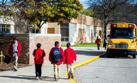 Staffing Shortages Force Grand Rapids Elementary School To Go Virtual