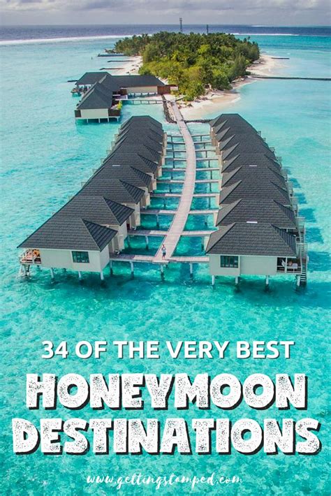 the honeymoon planning guide for maldives is shown in front of an island with houses on it