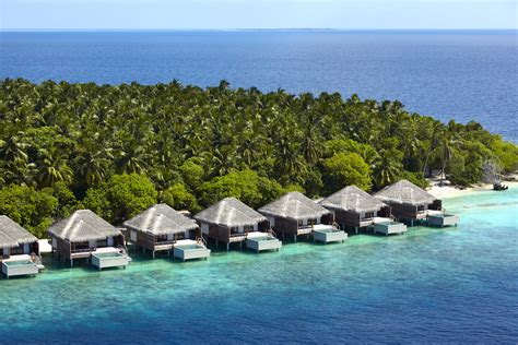 Dusit Thani Mudhdhoo Island Maldives Ecoid
