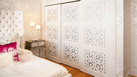 Every room has at least one doorway. 26 Stylish Closet Door Ideas - Bedroom Decorating Ideas ...