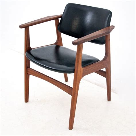 Shop from armchairs & accent chairs, like the high wingback linen armchair or the sorrento retro upholstered wooden lounge chair, while discovering new home products and designs. Teak Armchair, Danish design 1960s | #145386