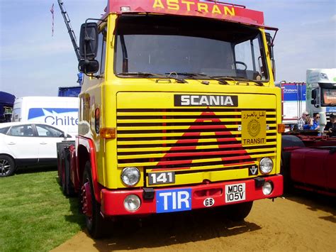 Astran Scania 141 V8 Truckfest Peterborough 2014 Jake Bajai Flickr