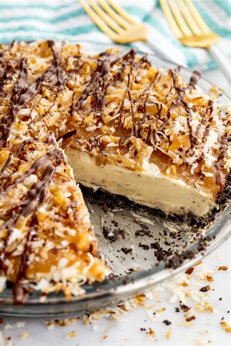 End the meal on a sweet note with quick and easy dessert recipes, which don't break the bank. 100+ Easy No Bake Desserts - Recipes for Last Minute ...