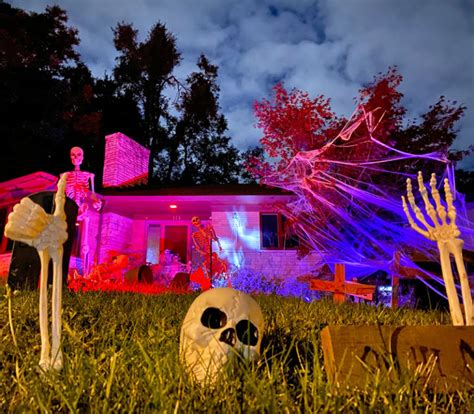 20 Best Decorated Halloween Houses Use This Frightfully Fun Map To